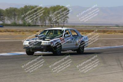 media/Oct-01-2022-24 Hours of Lemons (Sat) [[0fb1f7cfb1]]/10am (Front Straight)/